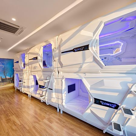 דה נאנג Ancyra Capsule Hotel - Backpackers Paradise & Rooftop Bar מראה חיצוני תמונה